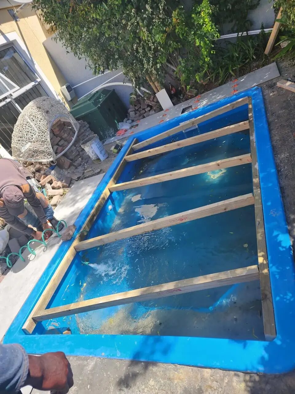 Bracing the new shell